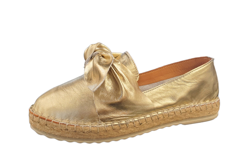 Fashion sports shoes