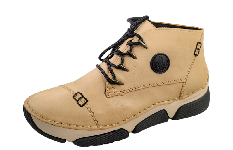 Ankle boots
