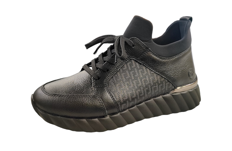Fashion sports shoes