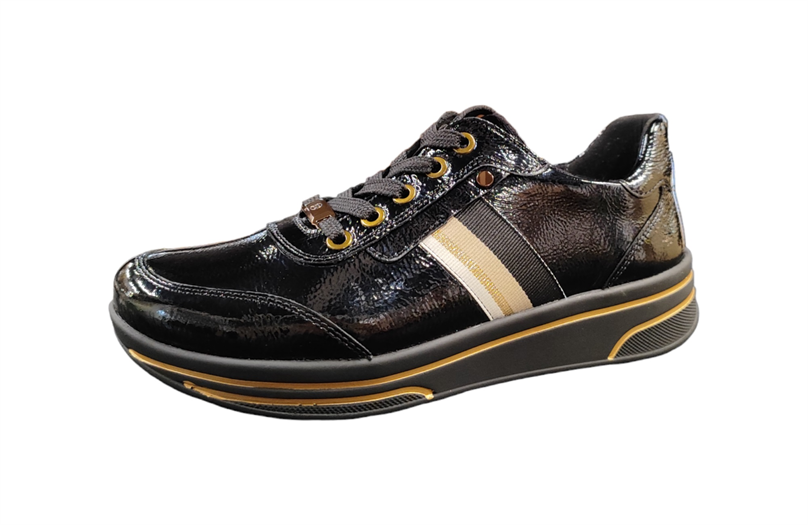 Fashion sports shoes