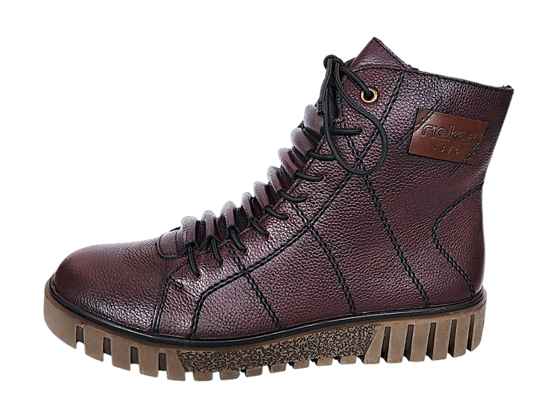 Ankle boots