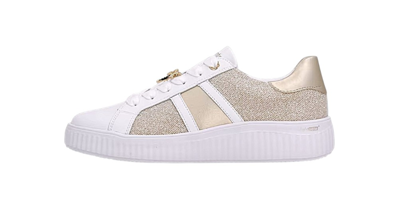 Fashion sports shoes