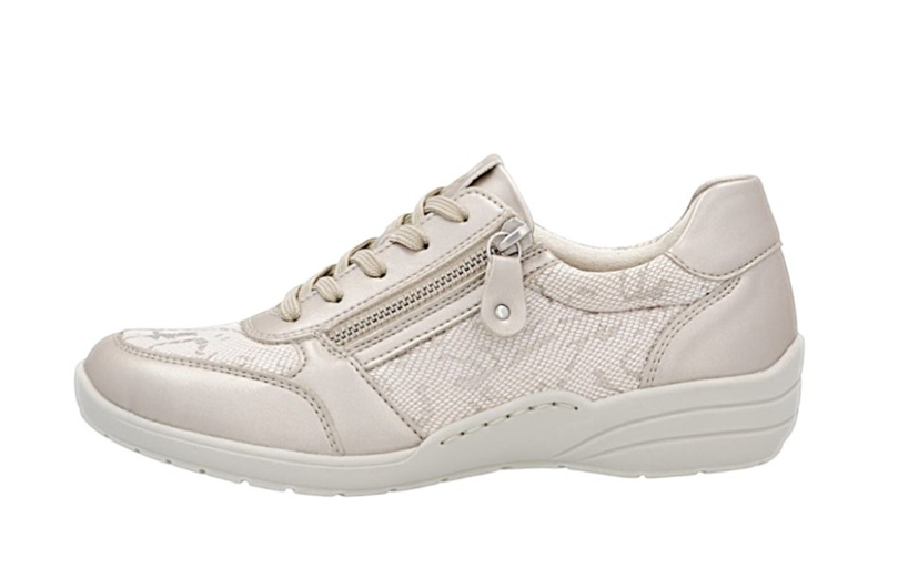 Fashion sports shoes