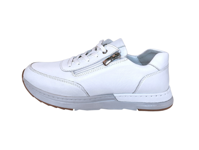 Fashion sports shoes