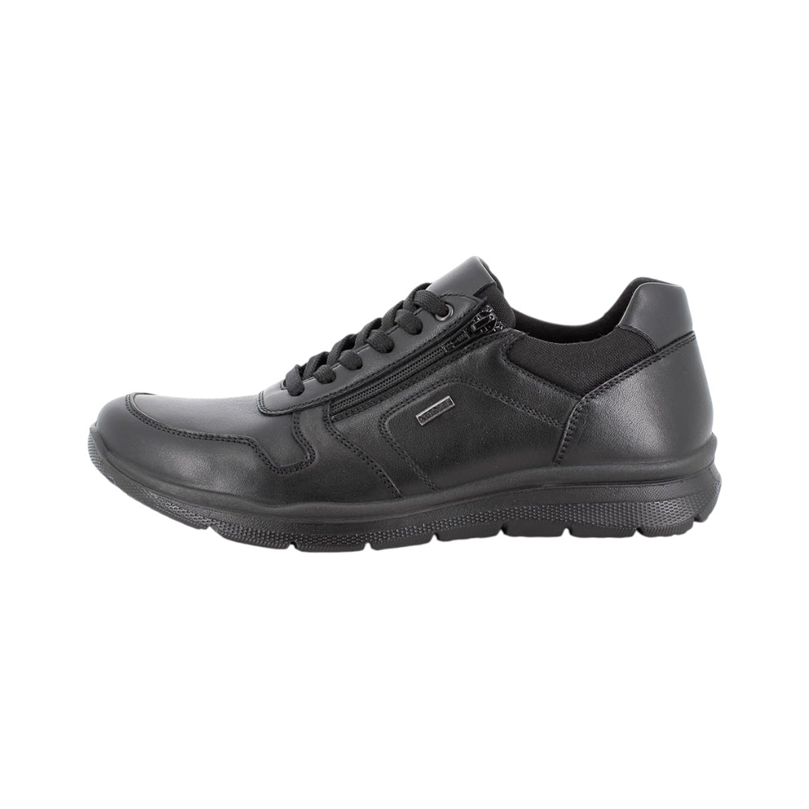 Fashion sports shoes