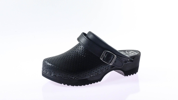 Clogs